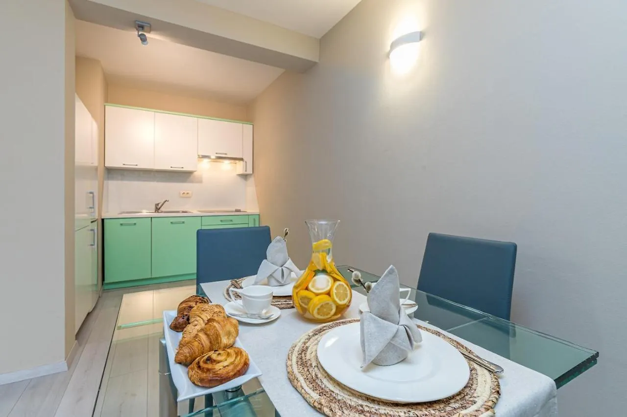 Affittacamere Apartment Complex Irena With Pool Porec