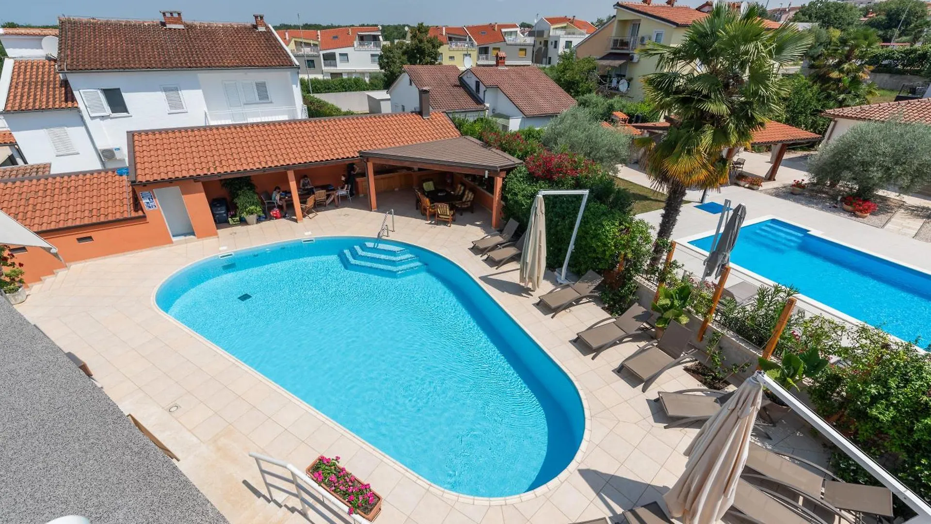 Apartment Complex Irena With Pool Porec
